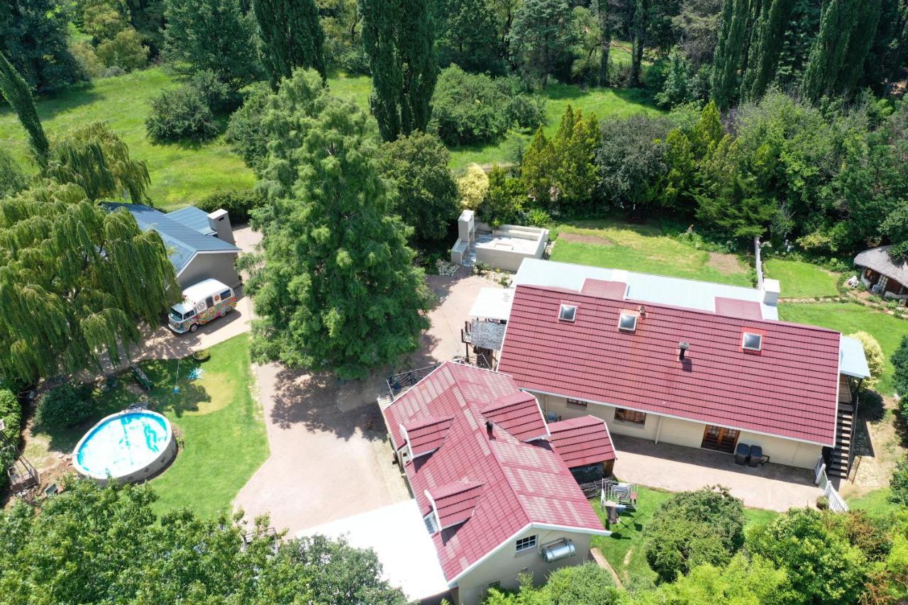 Mont Rouge Hotel Clarens Bagian luar foto